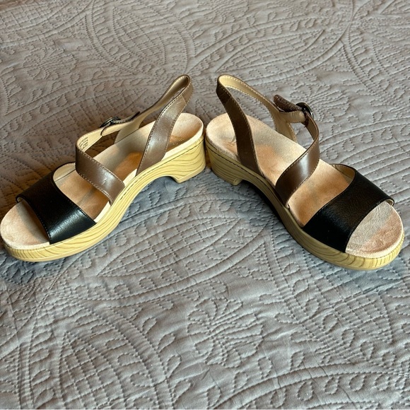 Dansko sandals - Picture 4 of 7